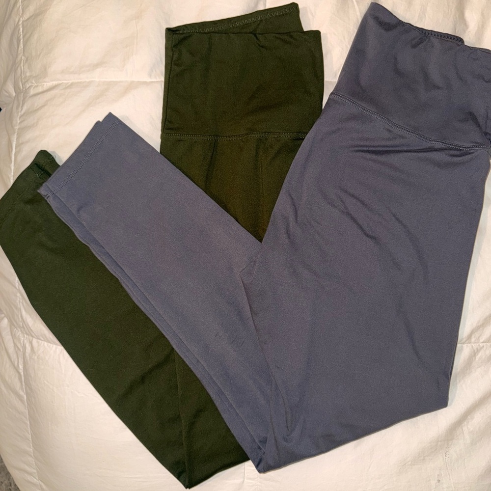 Green and Gray Leggings